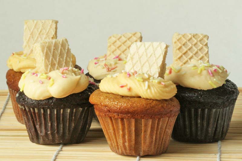 Vegan Recipes - Golden Vanilla Cupcakes