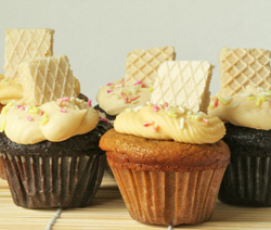 Golden Vanilla Cupcakes